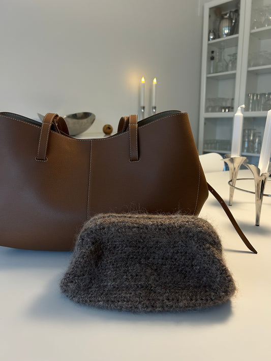 Holly Clutch Classic Alpaka Nougat